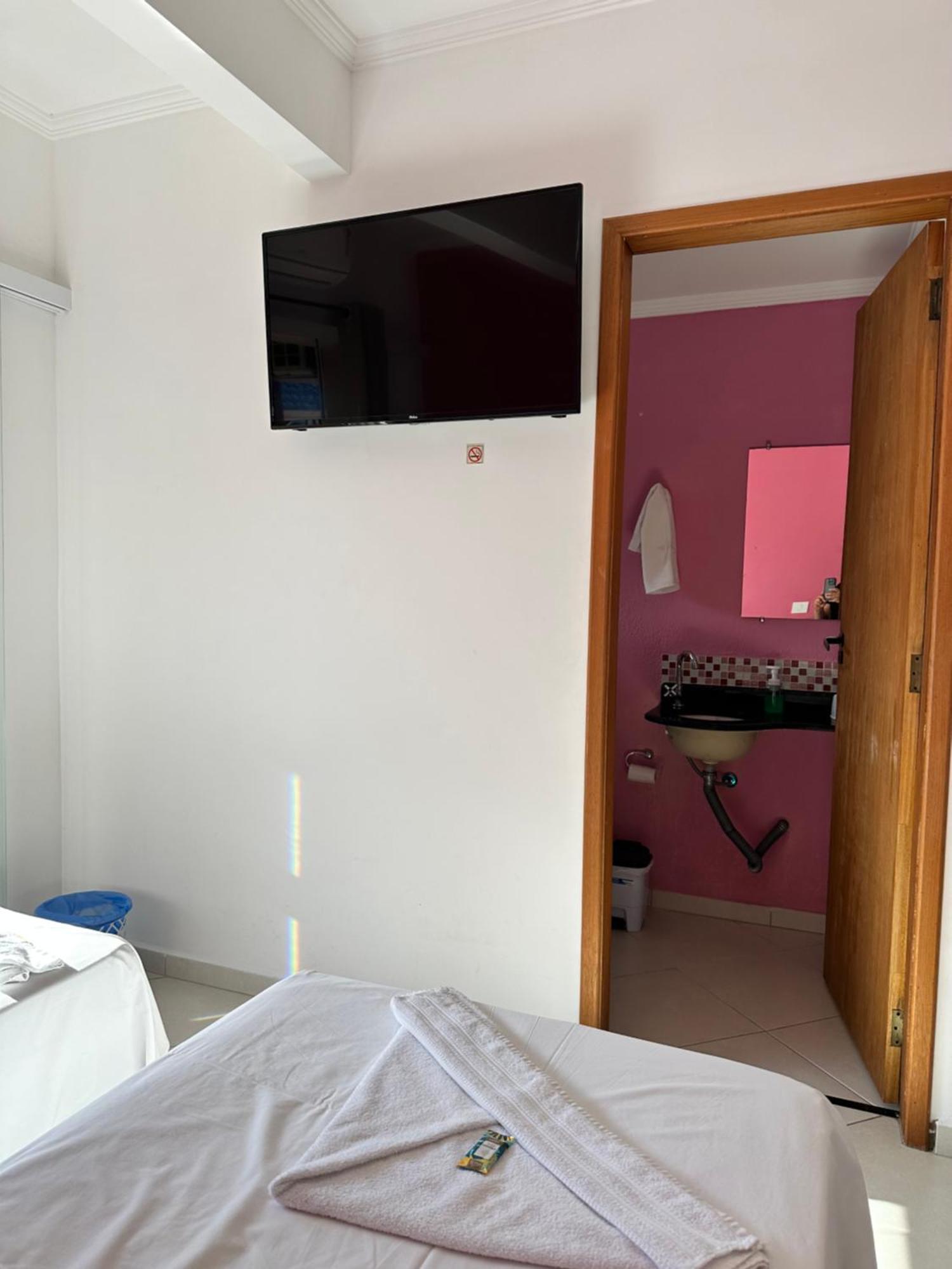 Werneck Residence Suites Ubatuba Exteriör bild